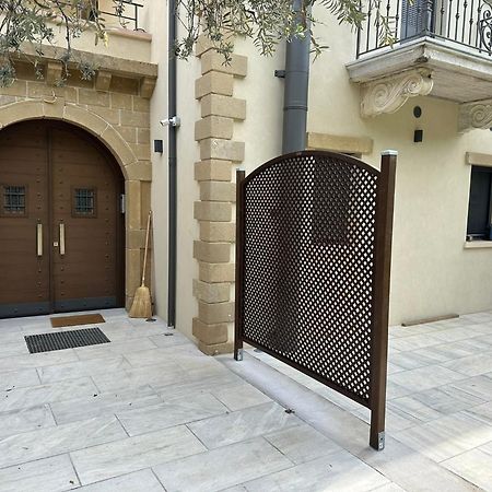 Villa Kalamos / Sea View And Pool Nearby Athens Экстерьер фото