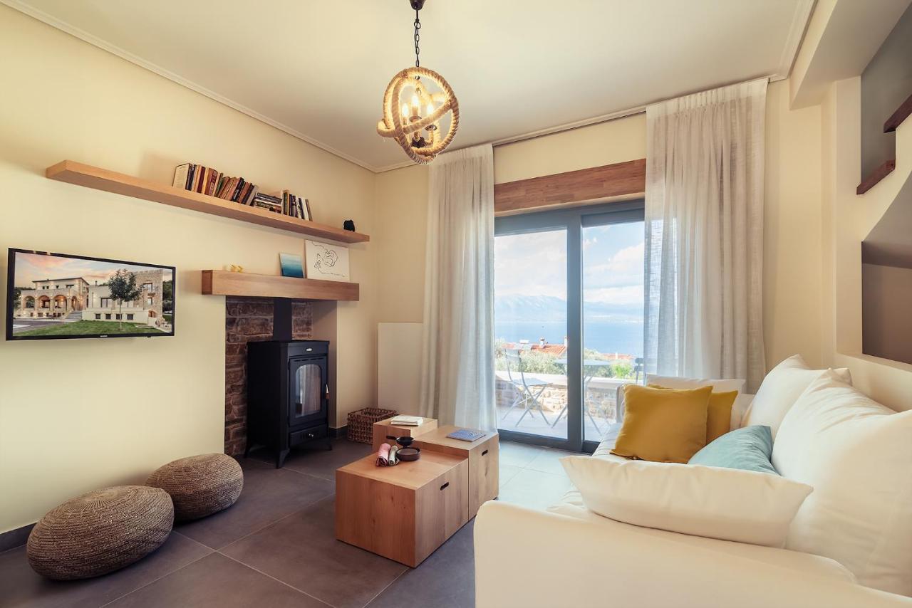 Villa Kalamos / Sea View And Pool Nearby Athens Экстерьер фото