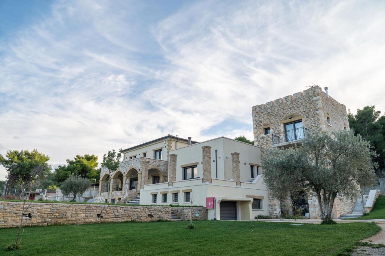 Villa Kalamos / Sea View And Pool Nearby Athens Экстерьер фото
