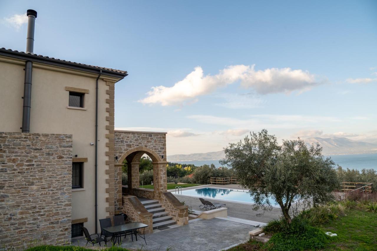 Villa Kalamos / Sea View And Pool Nearby Athens Экстерьер фото