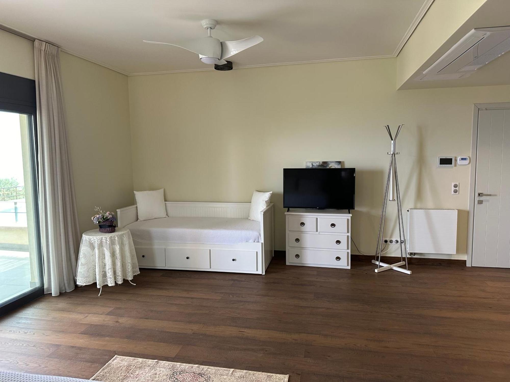 Villa Kalamos / Sea View And Pool Nearby Athens Экстерьер фото